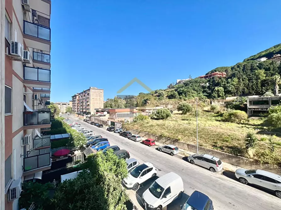 Immagine 13 di Appartamento in vendita  in Via Bronte 15 a Palermo