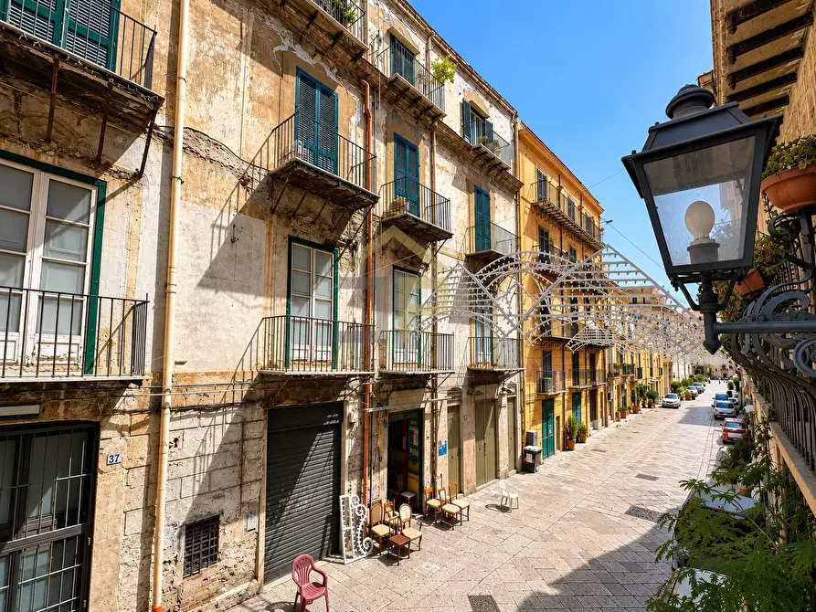 Immagine 13 di Appartamento in vendita  in Via Dello Spirito Santo 15 a Palermo