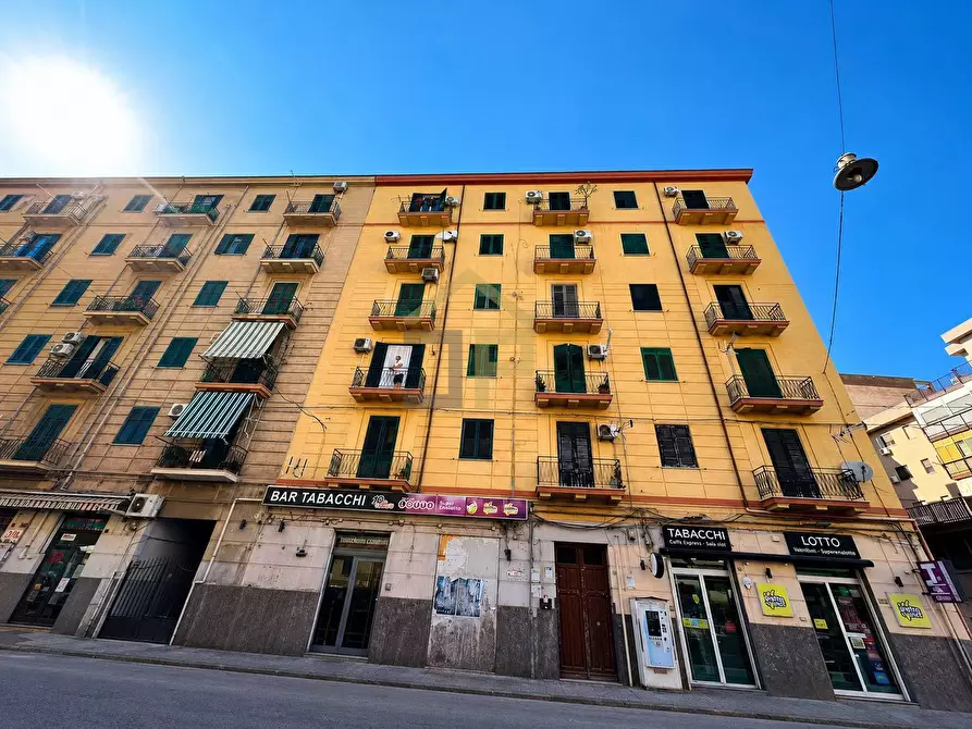 Immagine 19 di Appartamento in vendita  in via Bergamo 3 a Palermo