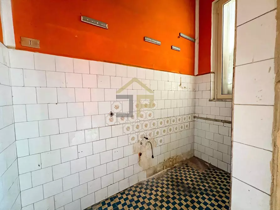 Immagine 10 di Appartamento in vendita  in corso dei mille 985 a Palermo