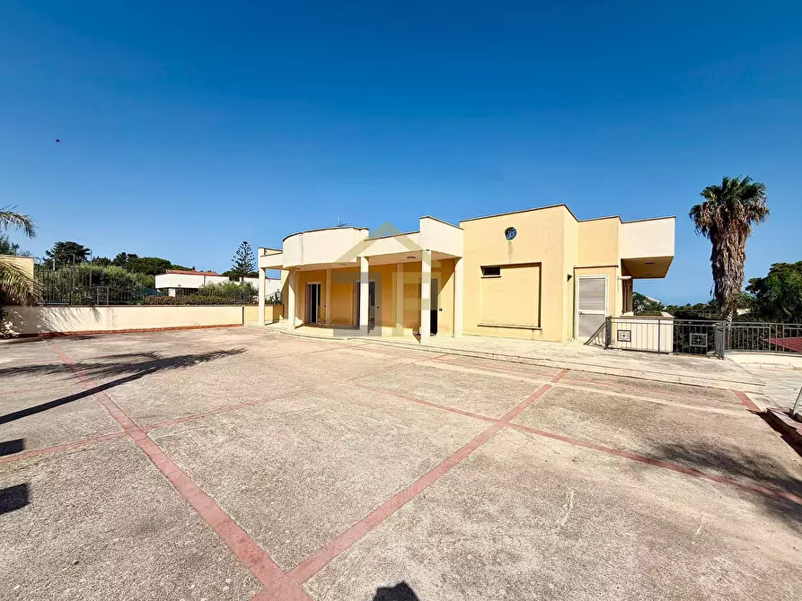 Immagine 37 di Villa in vendita  in Contrada Calarossa a Terrasini
