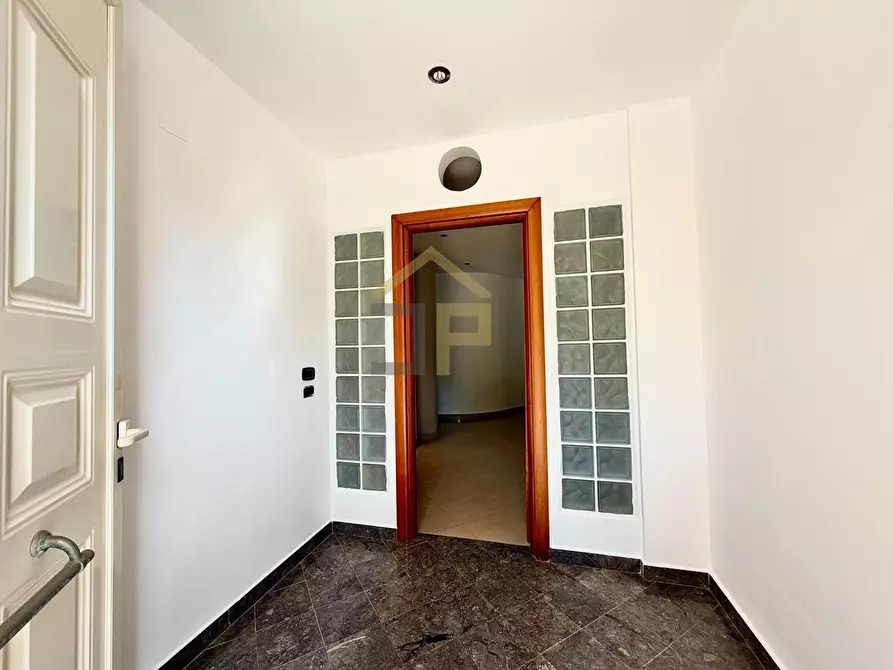 Immagine 38 di Villa in vendita  in Contrada Calarossa a Terrasini