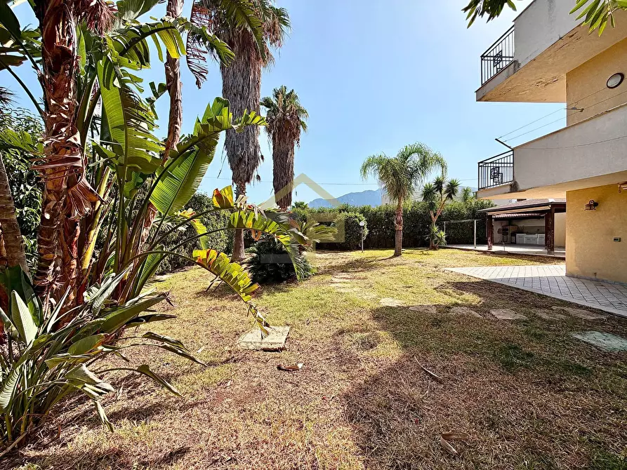 Immagine 4 di Villa in vendita  in Contrada Calarossa a Terrasini