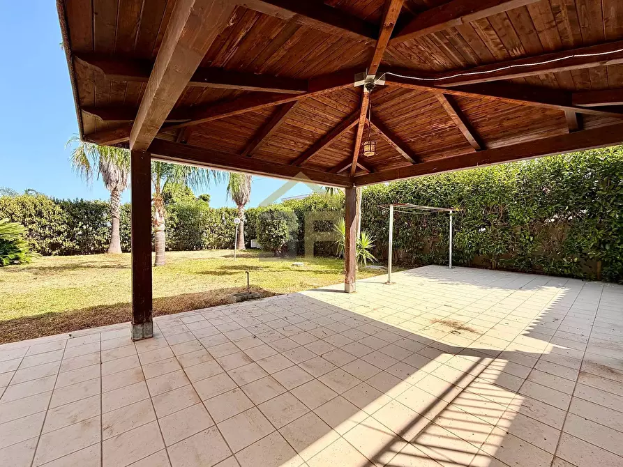 Immagine 7 di Villa in vendita  in Contrada Calarossa a Terrasini