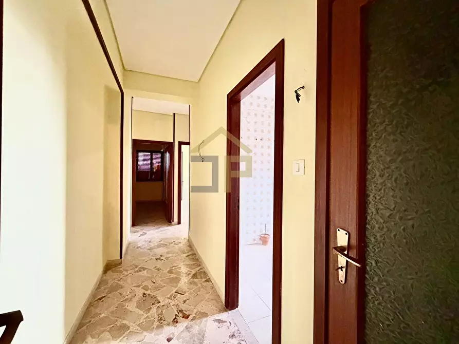 Immagine 4 di Appartamento in vendita  in Via Oreto 324 a Palermo
