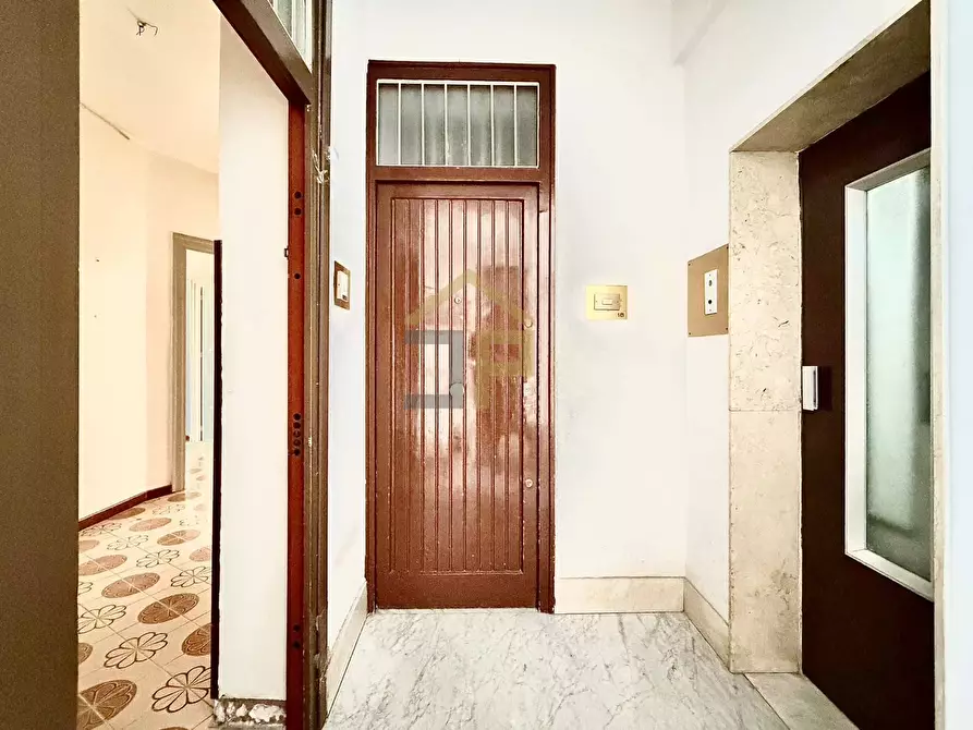 Immagine 9 di Appartamento in vendita  in Via gela 1 a Palermo