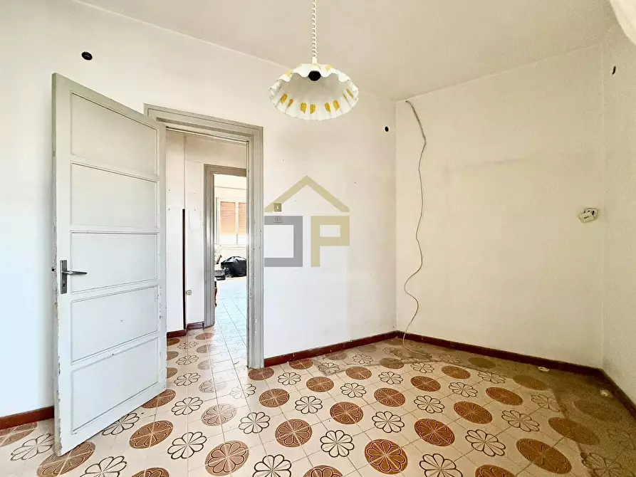 Immagine 11 di Appartamento in vendita  in Via gela 1 a Palermo