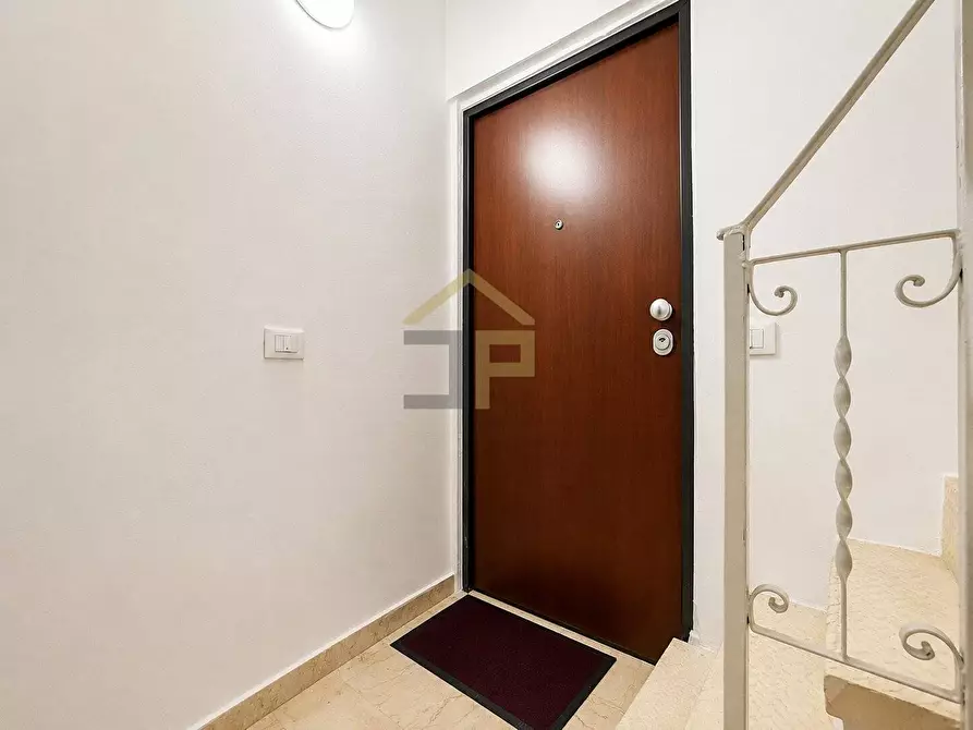 Immagine 11 di Appartamento in vendita  in Vicolo Cappellieri 9 a Palermo
