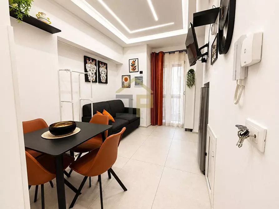 Immagine 1 di Appartamento in vendita  in Vicolo Cappellieri 9 a Palermo