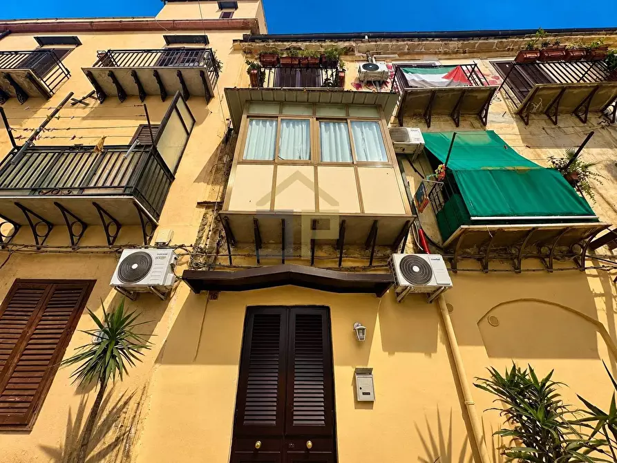 Immagine 3 di Appartamento in vendita  in Via Valverde 17 a Palermo