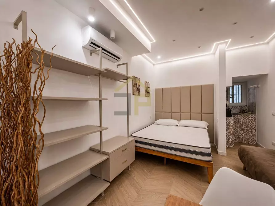 Immagine 4 di Appartamento in vendita  in Via Valverde 17 a Palermo