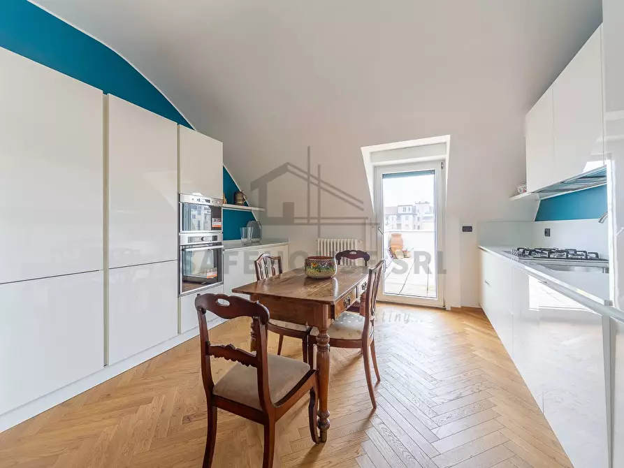 Immagine 9 di Appartamento in vendita  in VIA SAVONA 104 a Milano