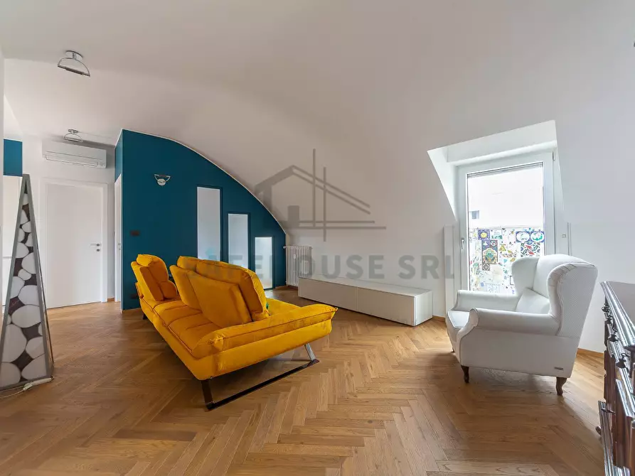 Immagine 3 di Appartamento in vendita  in VIA SAVONA 104 a Milano