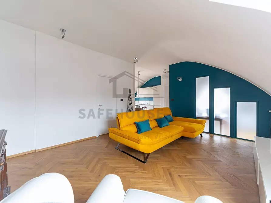 Immagine 5 di Appartamento in vendita  in VIA SAVONA 104 a Milano