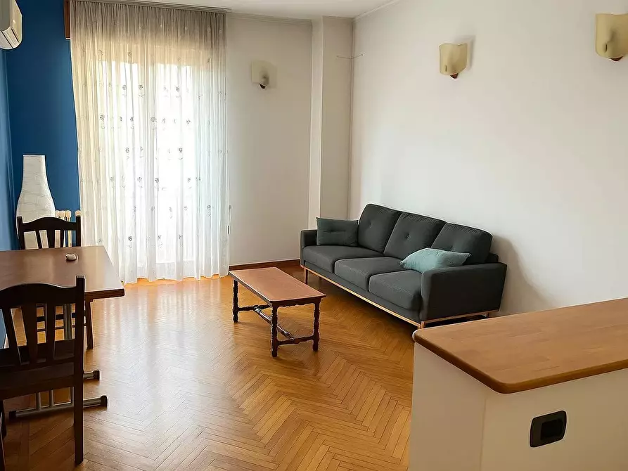 Immagine 10 di Appartamento in affitto  in VIA GIULIO CERADINI 18 a Milano