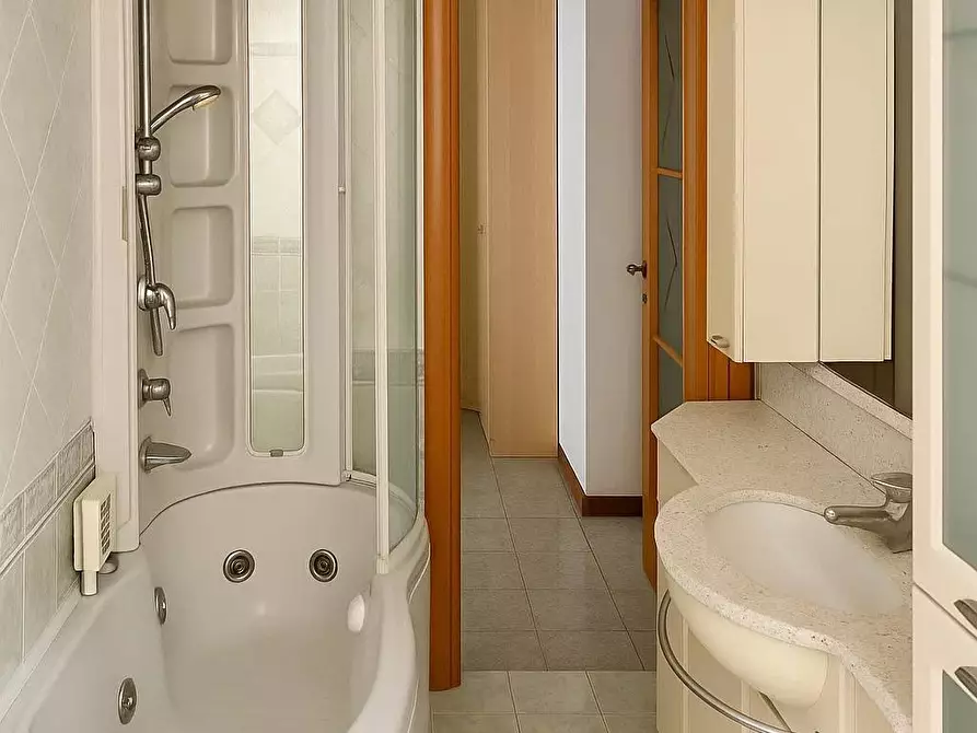 Immagine 20 di Appartamento in affitto  in VIA GIULIO CERADINI 18 a Milano