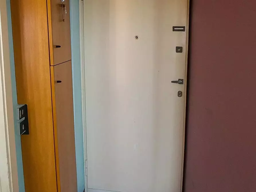 Immagine 5 di Appartamento in vendita  in VIA DONIZETTI 39 a Carate Brianza