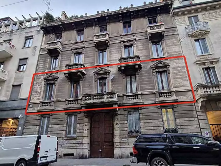 Immagine 3 di Appartamento in vendita  in VIA LODOVICO CASTELVETRO 1 a Milano