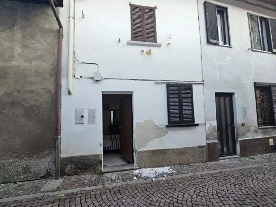 Immagine 3 di Appartamento in vendita  in VIA G. MARCONI 7 a Bernate Ticino