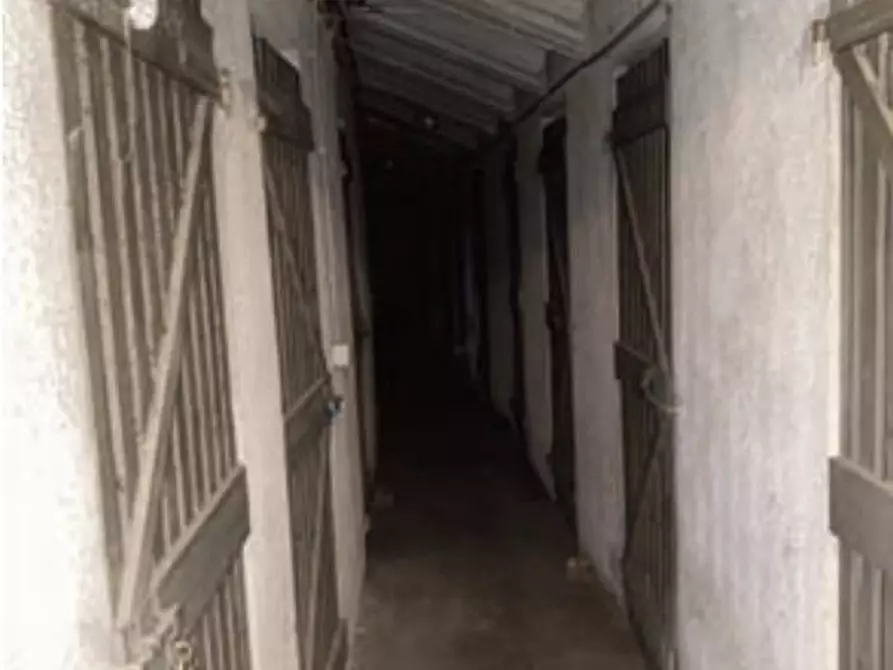 Immagine 4 di Appartamento in vendita  in PIAZZA AGRIPPA 4 a Milano