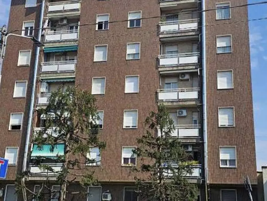 Immagine 2 di Appartamento in vendita  in VIA VENZIA 20 a Limbiate