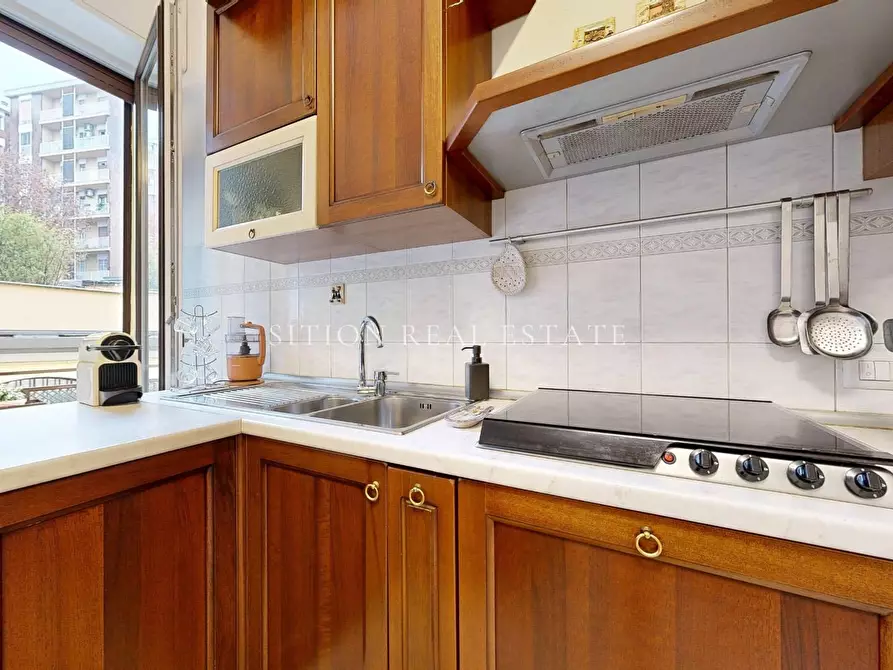 Immagine 7 di Appartamento in vendita  in Via Pier Candido Decembrio 31/A a Milano