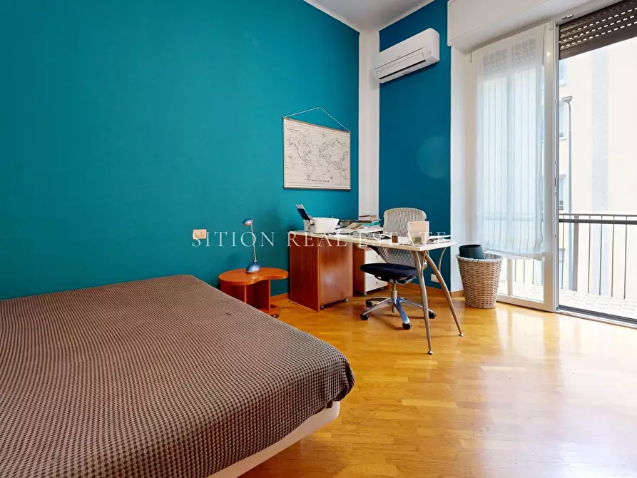 Immagine 11 di Appartamento in vendita  in Via Pier Candido Decembrio 31/A a Milano