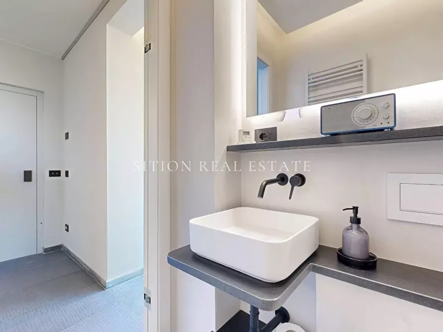 Immagine 11 di Appartamento in affitto  in Via Giovanni Da Procida 6 a Milano