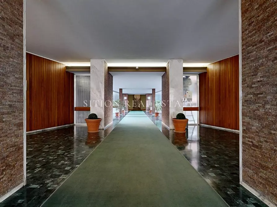 Immagine 29 di Appartamento in affitto  in Via Giovanni Da Procida 6 a Milano