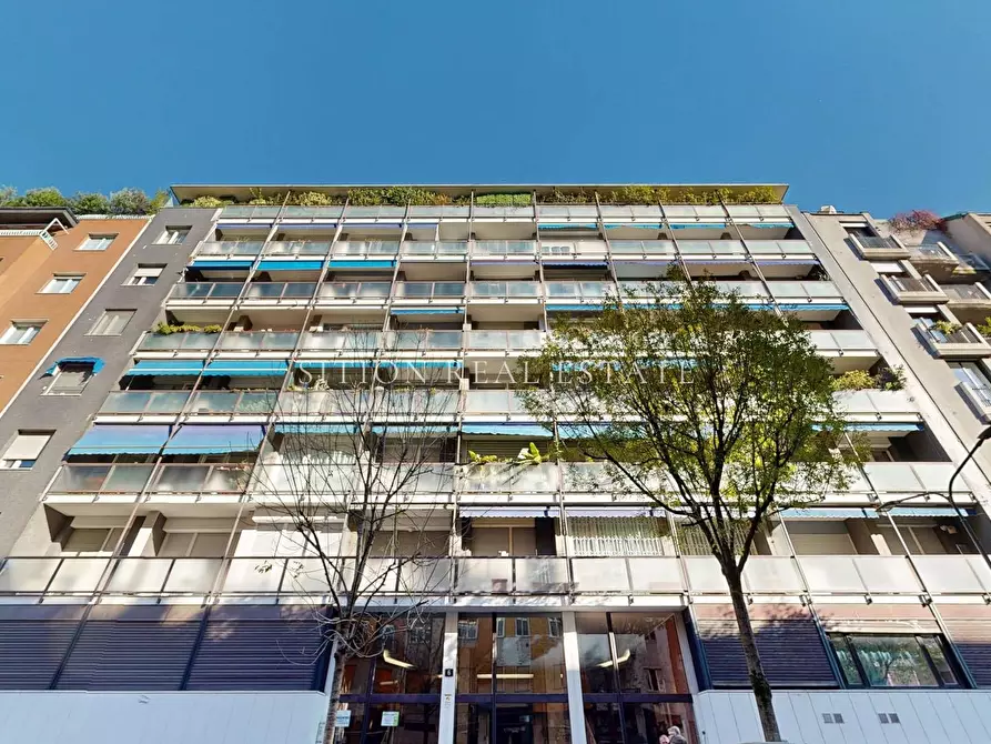 Immagine 35 di Appartamento in affitto  in Via Giovanni Da Procida 6 a Milano