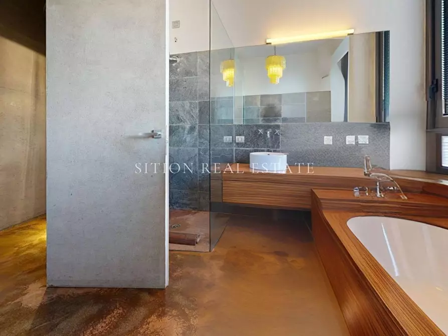 Immagine 11 di Appartamento in vendita  in Via Giovanni Cadolini 32 a Milano