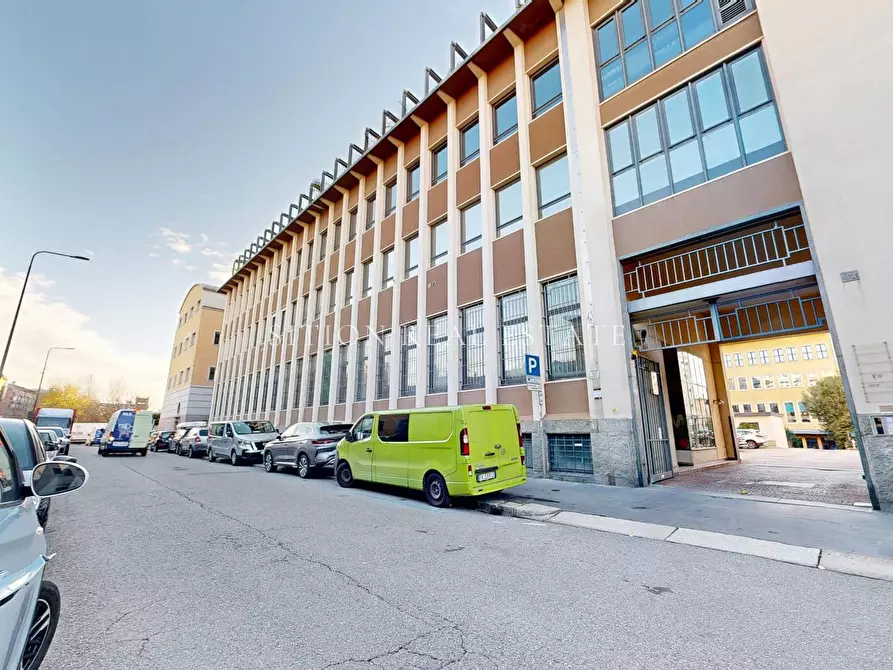 Immagine 33 di Appartamento in vendita  in Via Giovanni Cadolini 32 a Milano