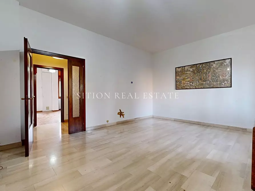 Immagine 8 di Appartamento in vendita  in Via Dolomiti 1 a Milano