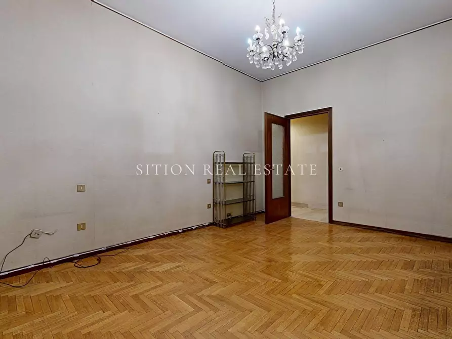 Immagine 27 di Appartamento in vendita  in Via Dolomiti 1 a Milano