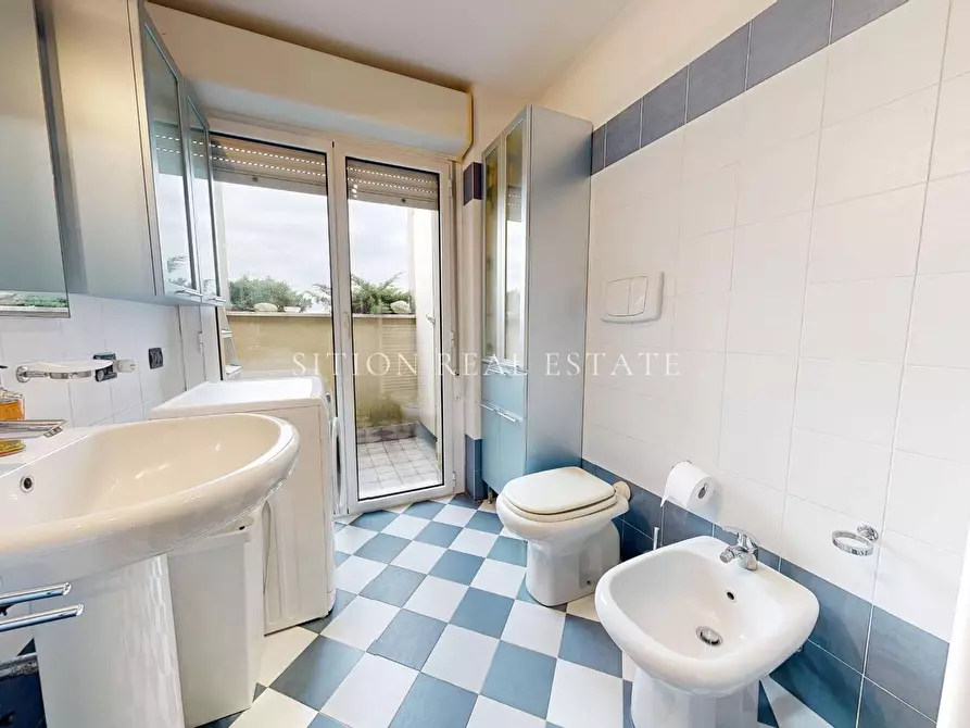 Immagine 11 di Appartamento in vendita  in Via Napoli 9 a San Giorgio Su Legnano