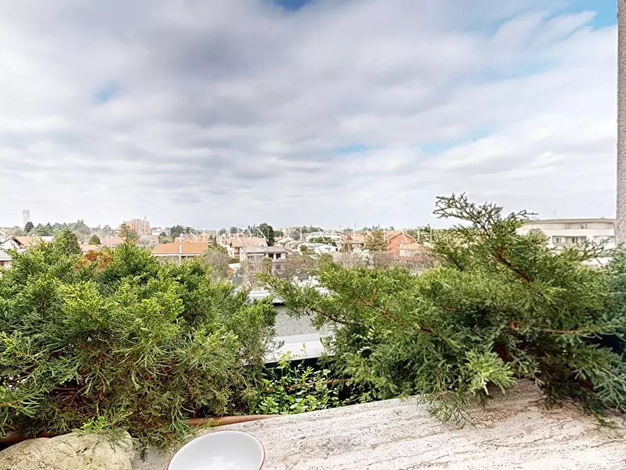 Immagine 19 di Appartamento in vendita  in Via Napoli 9 a San Giorgio Su Legnano