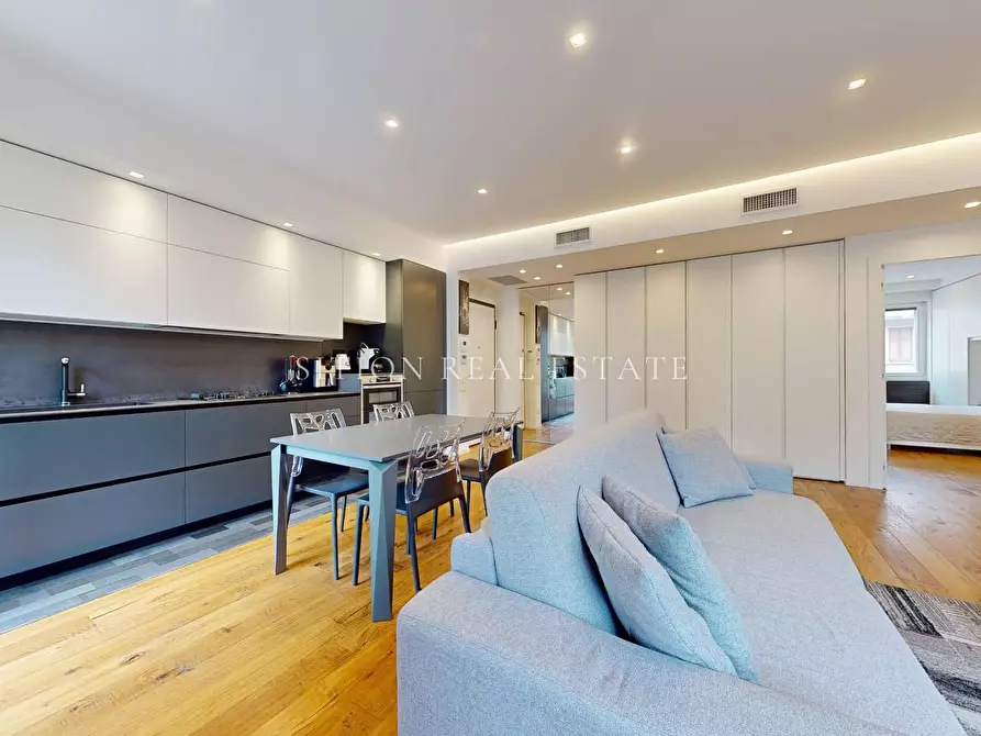 Immagine 6 di Appartamento in vendita  in Via Neera 14 a Milano