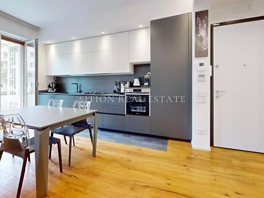 Immagine 8 di Appartamento in vendita  in Via Neera 14 a Milano