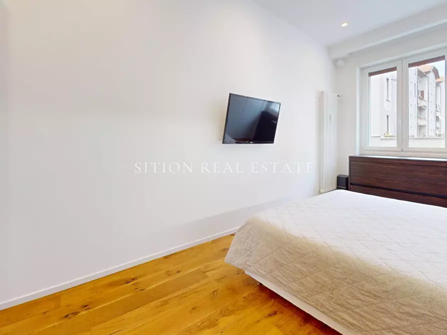 Immagine 17 di Appartamento in vendita  in Via Neera 14 a Milano