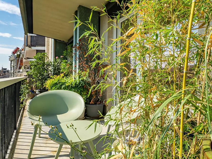 Immagine 2 di Appartamento in vendita  in Via Antonio Canova 15 a Milano