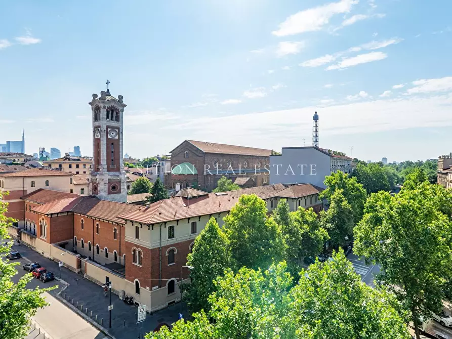 Immagine 19 di Appartamento in vendita  in Via Antonio Canova 15 a Milano
