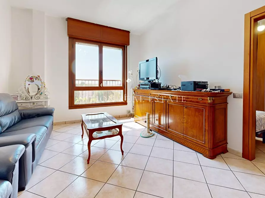 Immagine 12 di Appartamento in vendita  in Via Angelo De Gasperis 2 a Milano