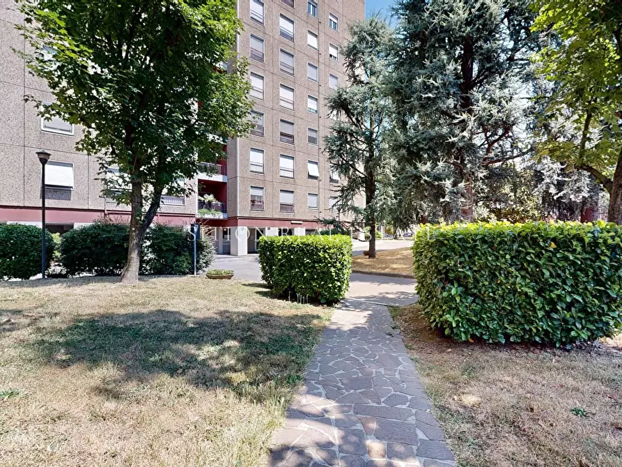 Immagine 20 di Appartamento in vendita  in Via Angelo De Gasperis 2 a Milano