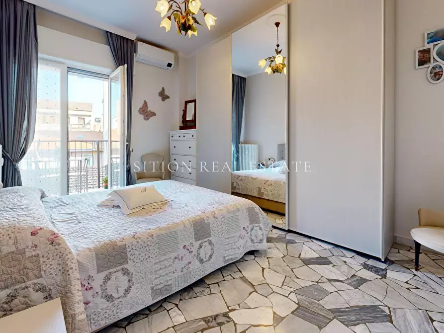 Immagine 11 di Appartamento in vendita  in Via Luigi Mercantini 4 a Milano