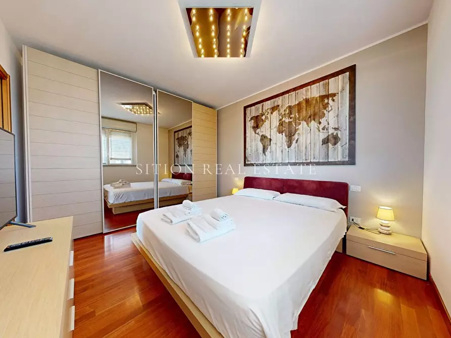 Immagine 11 di Appartamento in vendita  in Via Carlo Perini 21 a Milano