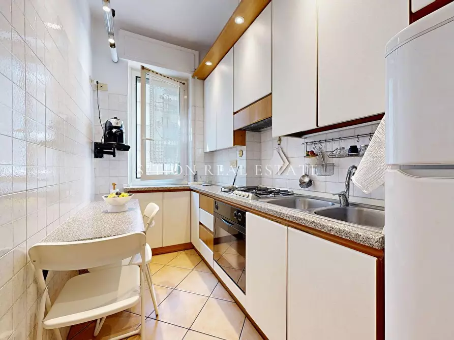 Immagine 8 di Appartamento in vendita  in Via Angelo Poliziano 12 a Milano