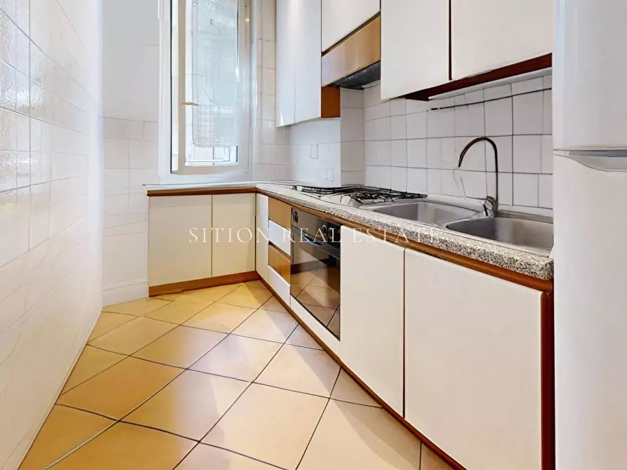 Immagine 10 di Appartamento in vendita  in Via Angelo Poliziano 12 a Milano