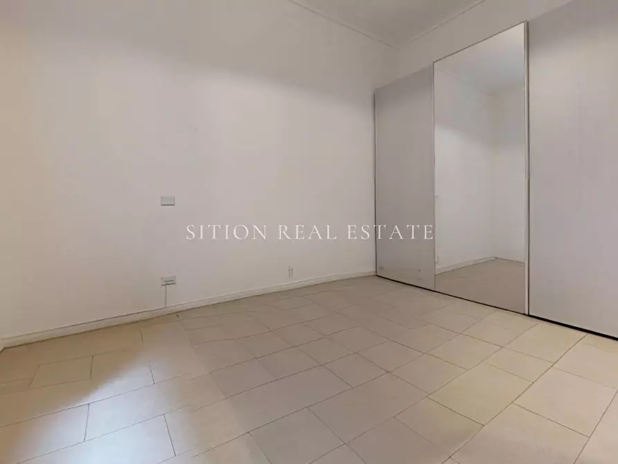Immagine 14 di Appartamento in vendita  in Via Mauro Macchi 32 a Milano