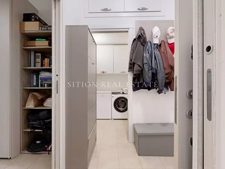 Immagine 19 di Appartamento in vendita  in Via Mauro Macchi 32 a Milano