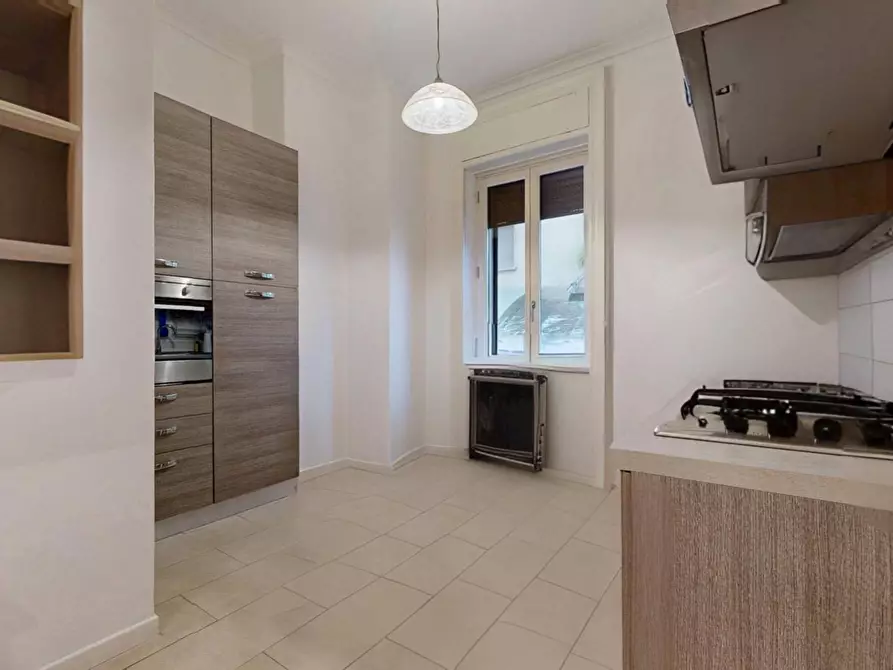Immagine 5 di Appartamento in vendita  in Via Mauro Macchi 32 a Milano